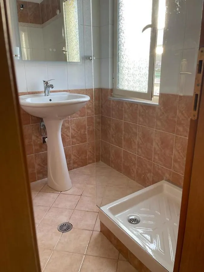 Apartment Nikoli Apartament Himare Albania