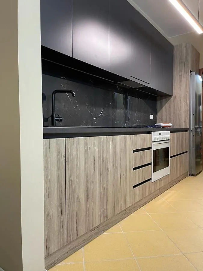 Nikoli Apartament Himare